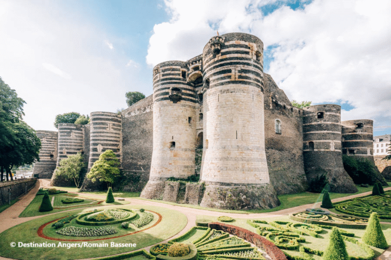 chateau-bassene