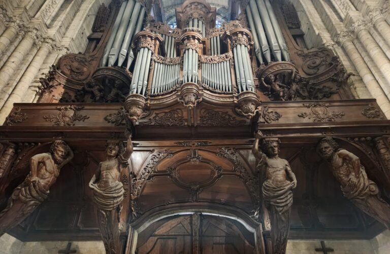 virginia-cathedral-angers
